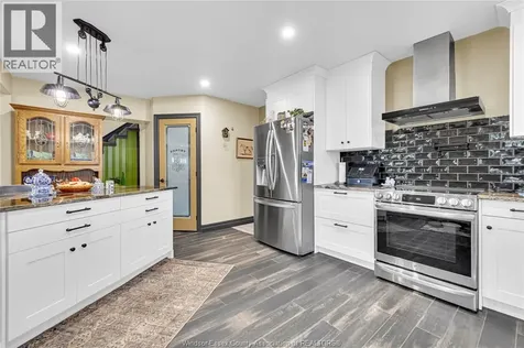 458 County Rd 34 West Kingsville ON N8M 2X5