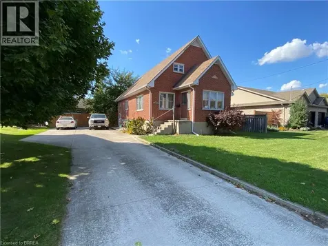 66 Rowanwood Avenue Brantford ON N3S 7C6