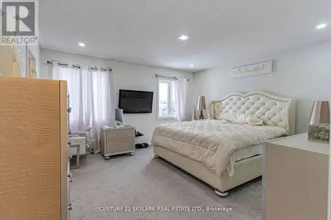 336 Col Phillips Drive Shelburne ON L9V 3W1