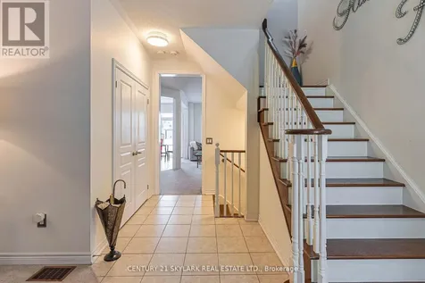 336 Col Phillips Drive Shelburne ON L9V 3W1