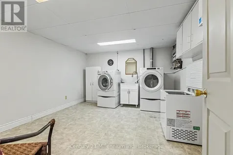 203 Summerhill Road Saugeen Shores ON N0H 2L0