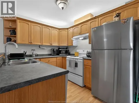 1652 Sagebrush Court Windsor ON N9G 3B8