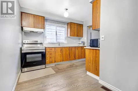 1324 Belgate Way Ottawa ON K1J 8P9