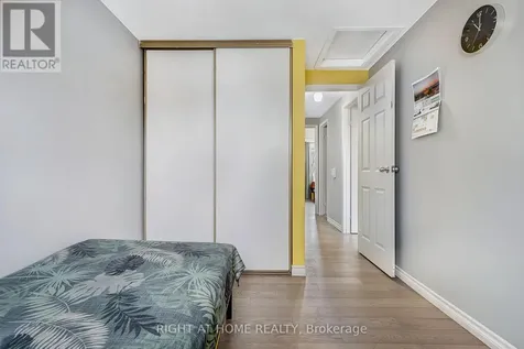 1324 Belgate Way Ottawa ON K1J 8P9