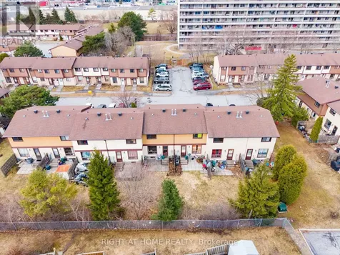 1324 Belgate Way Ottawa ON K1J 8P9