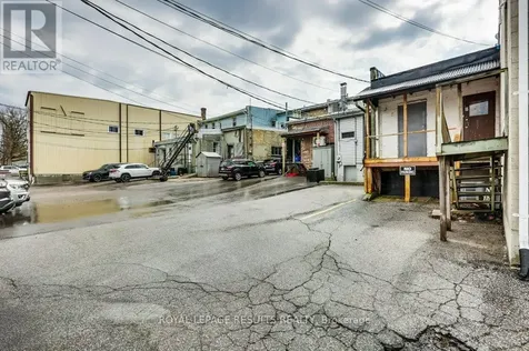 33 Talbot Street East Aylmer ON N5H 1H3