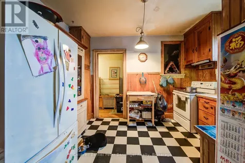 71 Margaret Avenue Kitchener ON N2H 4H3