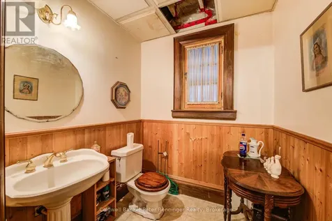 71 Margaret Avenue Kitchener ON N2H 4H3