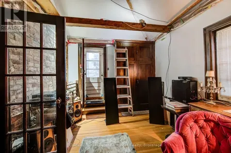 71 Margaret Avenue Kitchener ON N2H 4H3