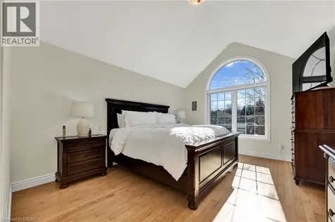 232 The Lions Gate Waterloo ON N2L 6M5