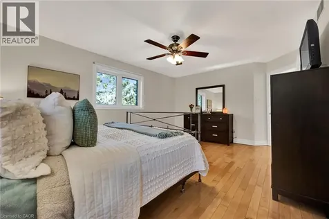 232 The Lions Gate Waterloo ON N2L 6M5