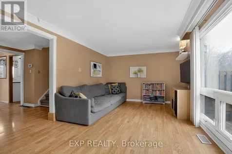 42F Benlea Drive Ottawa ON K2G 4A9
