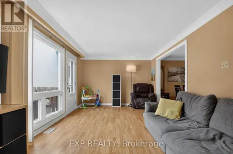 42F Benlea Drive Ottawa ON K2G 4A9