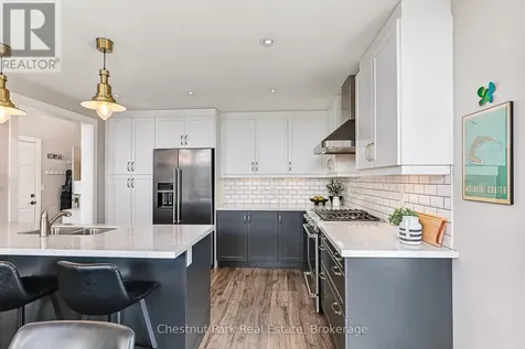 22 Kennedy Avenue Collingwood ON L9Y 0Z5