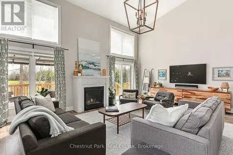 22 Kennedy Avenue Collingwood ON L9Y 0Z5
