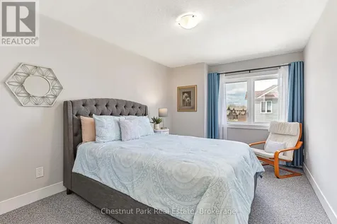 22 Kennedy Avenue Collingwood ON L9Y 0Z5
