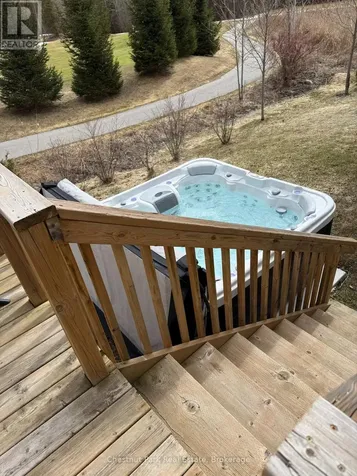 22 Kennedy Avenue Collingwood ON L9Y 0Z5