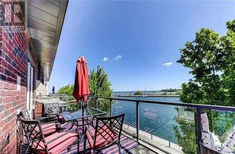 1 Shipyard Lane Collingwood ON L9Y 0W2