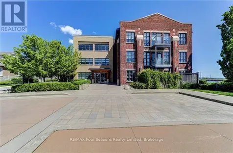 1 Shipyard Lane Collingwood ON L9Y 0W2