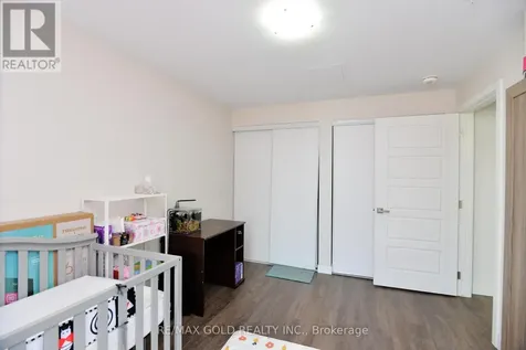 175 Commonwealth Street Kitchener ON N2E 0H4