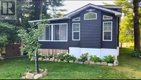 18 Rockhaven Selwyn ON K0L 2H0
