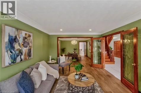 41 Candor Crescent Stoney Creek ON L8E 4X6