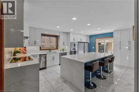 41 Candor Crescent Stoney Creek ON L8E 4X6
