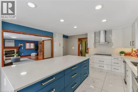 41 Candor Crescent Stoney Creek ON L8E 4X6