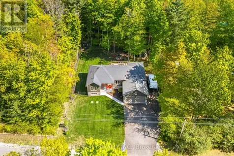 41 Tall Pines Drive Tiny ON L9M 0H4