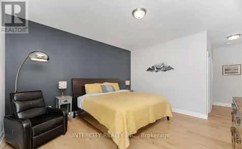 41 Tall Pines Drive Tiny ON L9M 0H4