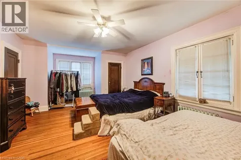 71 Margaret Avenue Kitchener ON N2H 4H3