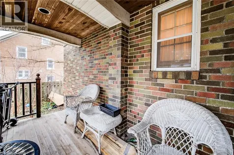 71 Margaret Avenue Kitchener ON N2H 4H3
