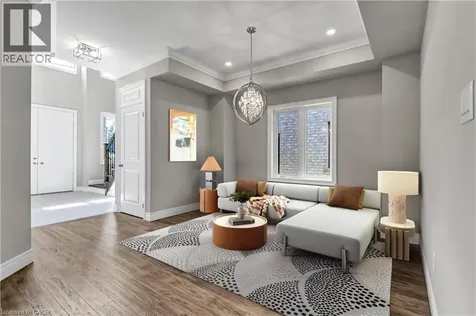 4 Mentino Crescent Hamilton ON L8W 1C7
