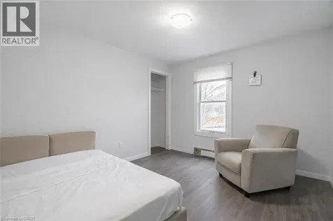 108 Queenston Street St. Catharines ON L2R 2Z3