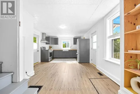 22 Isabella Street Perth ON K7H 2W8