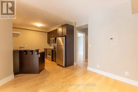 9 Balsam Street Ottawa ON K1R 7K6