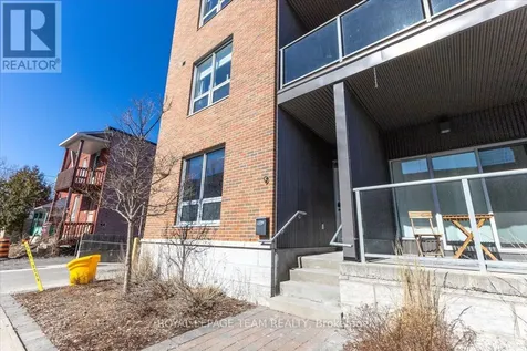 9 Balsam Street Ottawa ON K1R 7K6