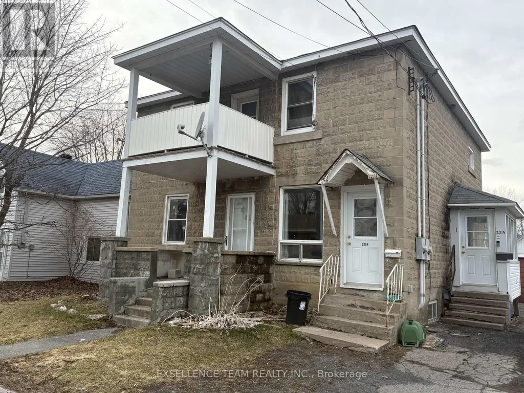 225-225A 8th Street West Cornwall ON K6J 2Z7