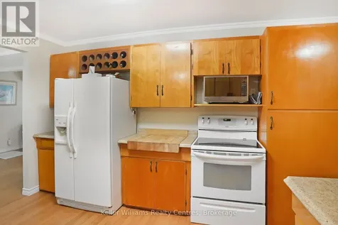 668 Pike Bay Road Northern Bruce Peninsula ON N0H 2T0