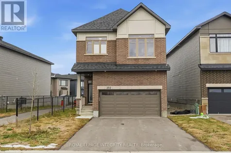 352 Monticello Avenue Ottawa ON K2S 2S5