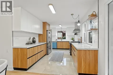 2371 Riverside Drive West Windsor ON N9B 1B1