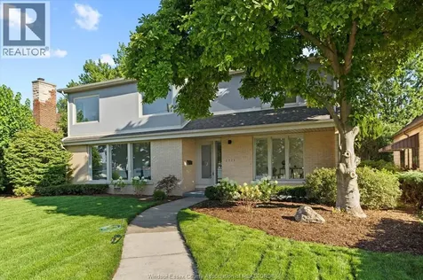 2371 Riverside Drive West Windsor ON N9B 1B1
