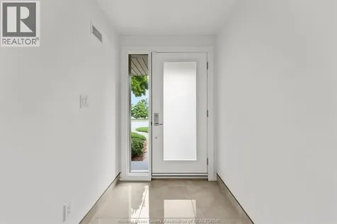 2371 Riverside Drive West Windsor ON N9B 1B1