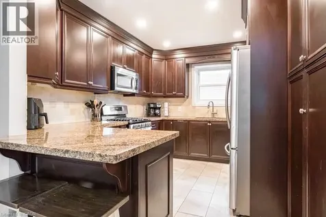 143 Huxley Avenue South Hamilton ON L8K 2P9