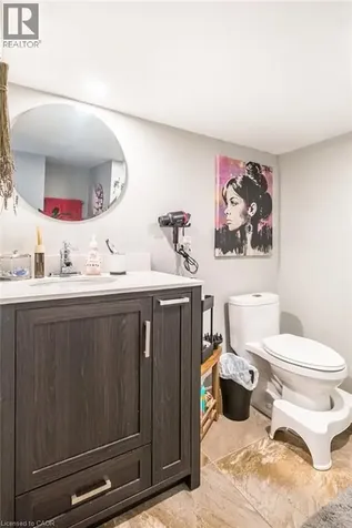 143 Huxley Avenue South Hamilton ON L8K 2P9