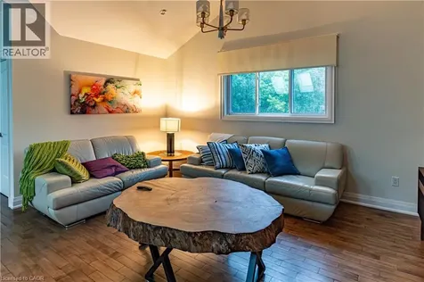 2019 Dundas Street Burlington ON L7P 0S8