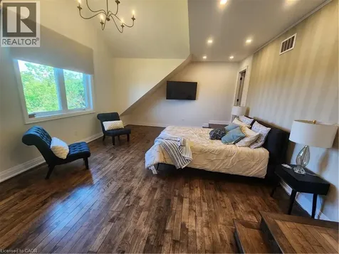 2019 Dundas Street Burlington ON L7P 0S8