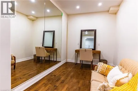2019 Dundas Street Burlington ON L7P 0S8