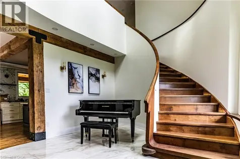 2019 Dundas Street Burlington ON L7P 0S8