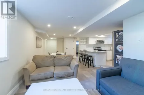 2160 Lambeth Walk Ottawa ON K2C 1G1